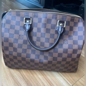 LV purse